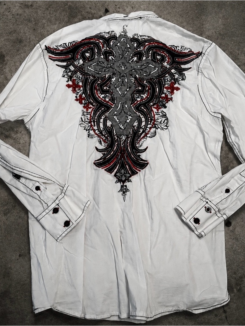 Roar Men’s Signature Button Up Shirt